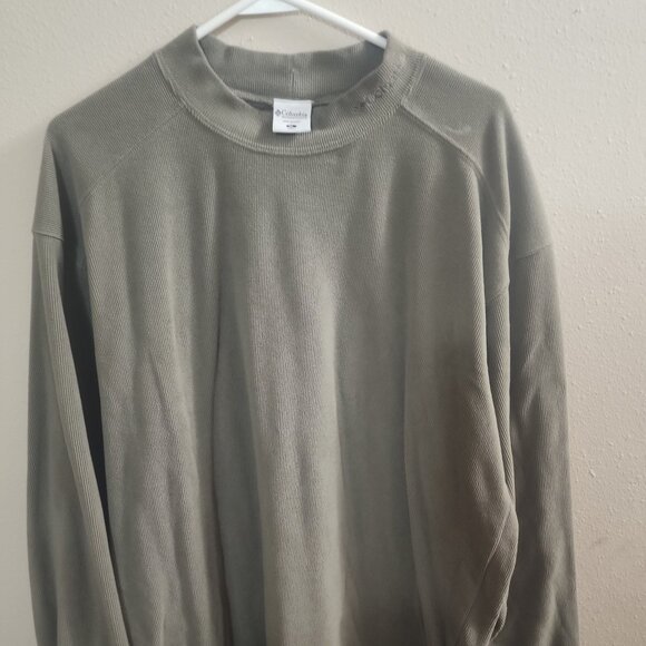 Mens size X Large Columbia Crew Neck - Picture 1 of 3